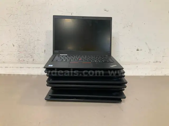 9 Lenovo Thinkpad T490s i7