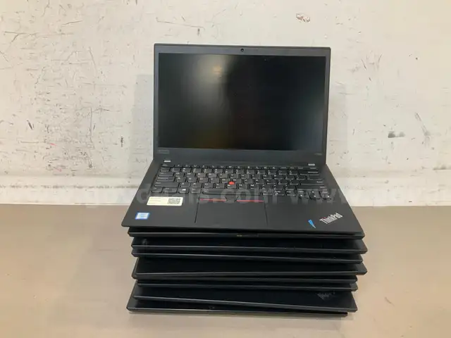9 Lenovo Thinkpad T490s i7