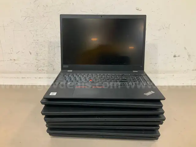 8 Thinkpad T15 i7