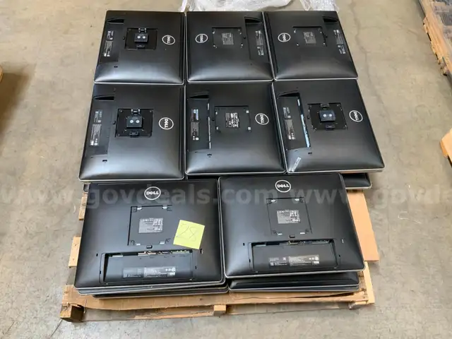 28 Monitors w/o Stands