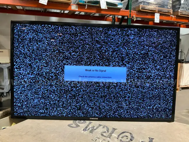 40&#x22; Samsung TV