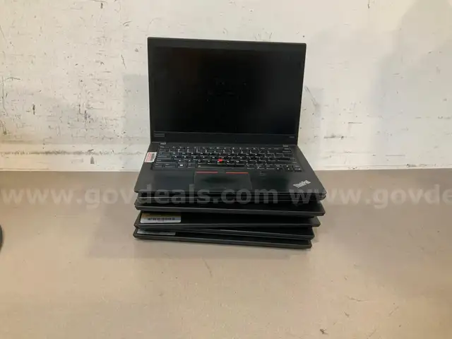 6 Lenovo Thinkpad T490s i5