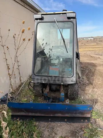 Ford Tractor ( Not Running)