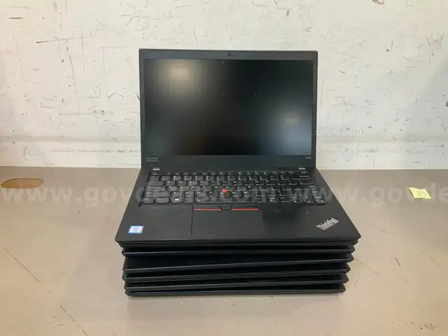 7 Lenovo Thinkpad T490s i7