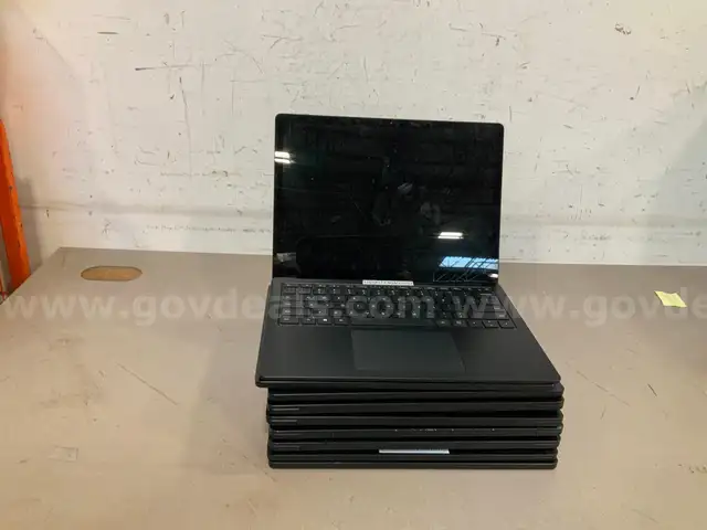 9 Microsoft Model 1868