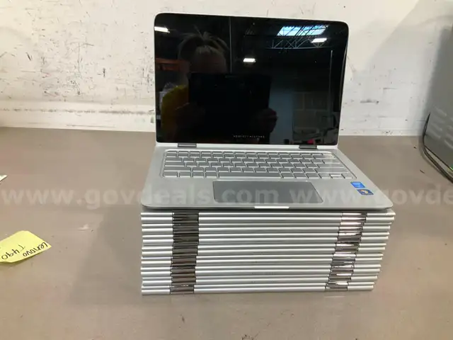 9 HP Spectre VPro i7