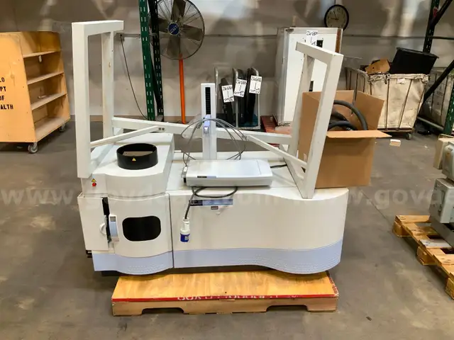 Perkin Elmer Optical Emission Spectrometer Optima 7300 DV