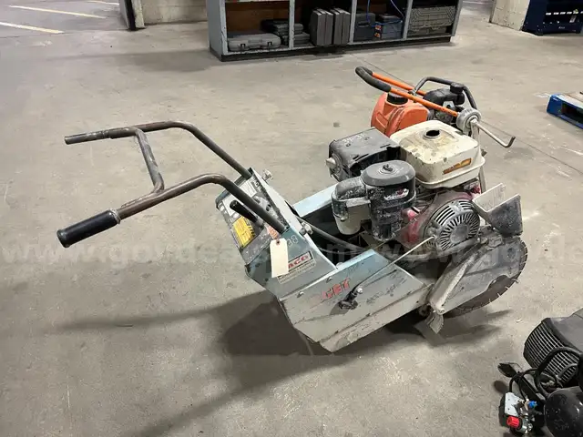 PAC III TARGET WALK BEHIND CONCRETE SAW