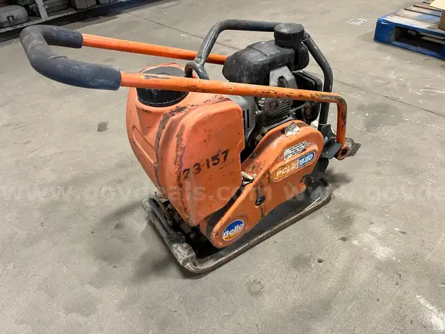 2010 BELLE GROUP LC3222 PLATE TAMPER