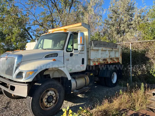 2007 International 7400