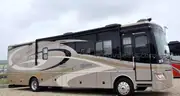 2008 Fleetwood Discovery Diesel Pusher - Full Length Super Slide *Low Miles* Well Maintained