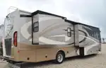 2008 Fleetwood Discovery Diesel Pusher - Full Length Super Slide *Low Miles* Well Maintained