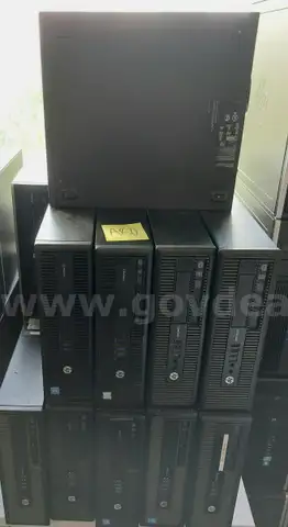 Lot of 20 HP Desktop Computers (A80)