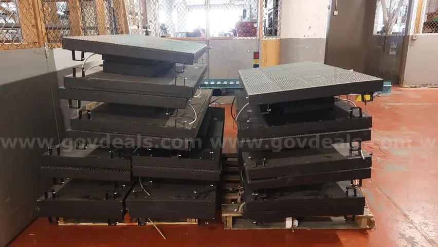Lot of 20x Scoreboard Panels