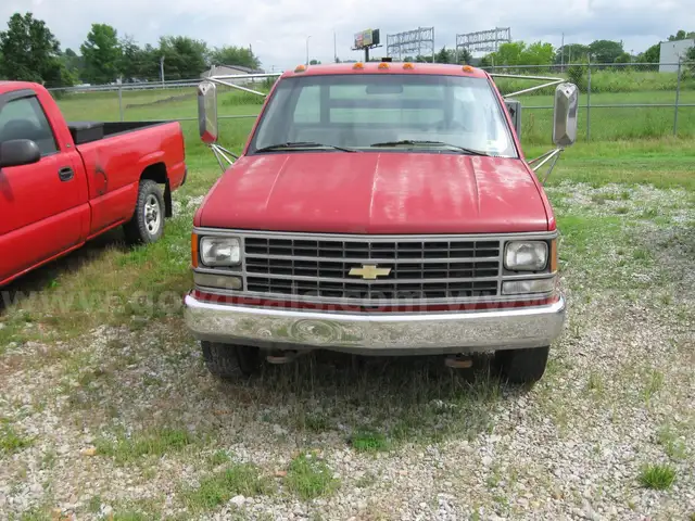 1990 Chevrolet C/K 3500 w/flatbed