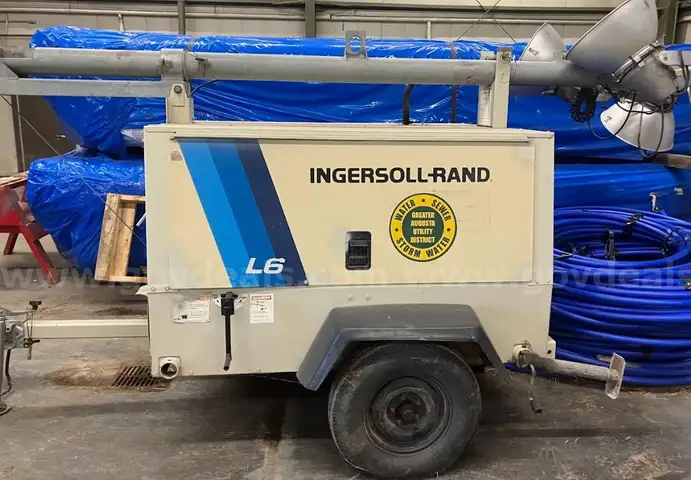 Ingersoll-Rand L6 light tower / 6kW generator trailer