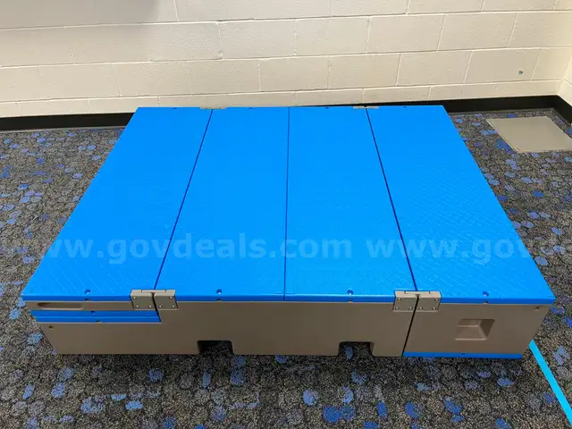 Wenger Flip Form Riser / Steps
