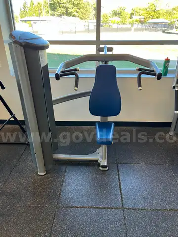 Paramount Shoulder Press Machine
