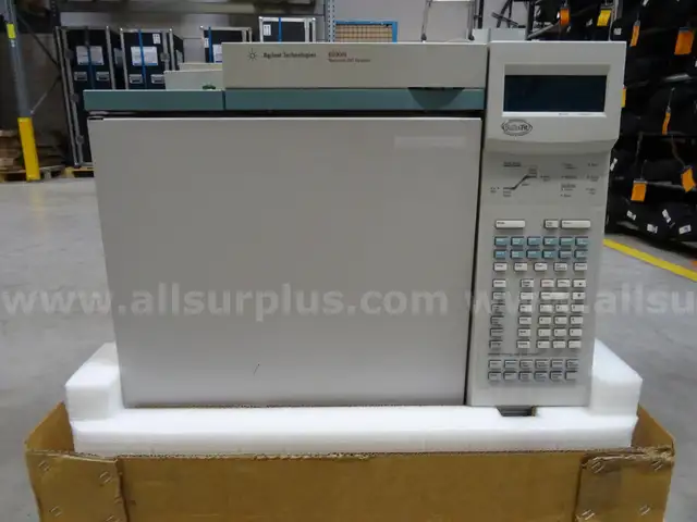 Agilent 6890N (G1530N) Network GC System