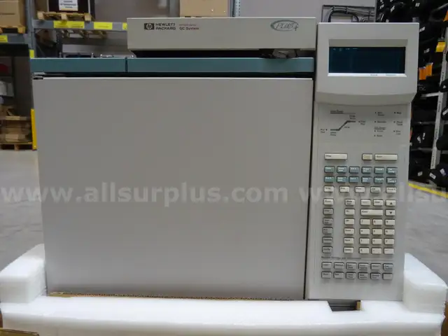 Hewlett Packard G1530A GC System