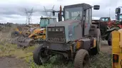 Bell 1226 Tractor - Runner