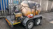 Double Axle Tanker Trailer with Pump