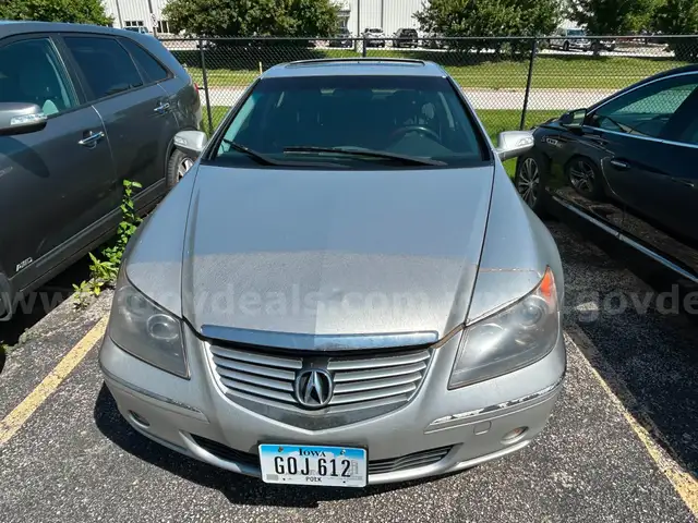 2005 Acura RL