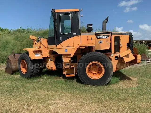 2004 DAEWOO MAE 250-V WHEEL LOADER