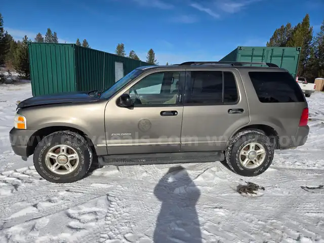 2004 Ford Explorer