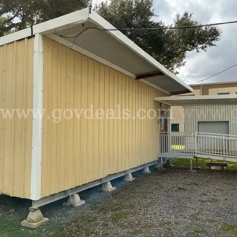 PORTABLE BUILDING - Approximately dimensions of 24’ x 31’