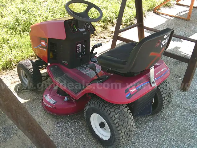 TORO Riding Mower
