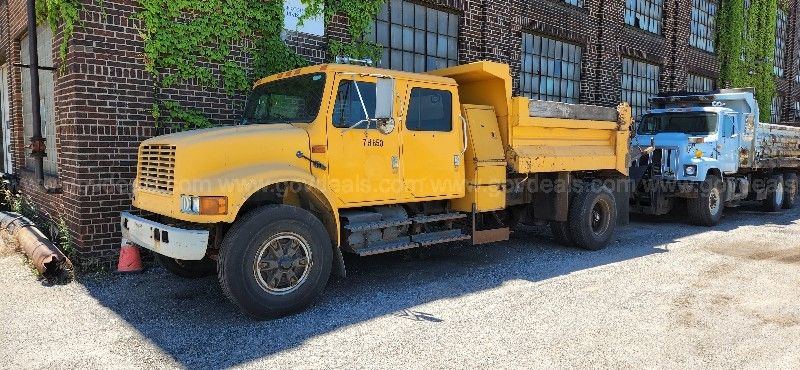 1992 International 4900 Crew Cab with Dump | GovDeals