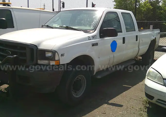 2004 Ford F-350 Pick up Truck