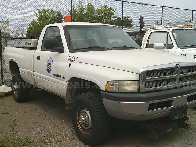 2001 Dodge 2500 Pick up Truck