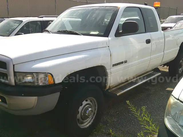 2001 Dodge 2500 Pick up Truck