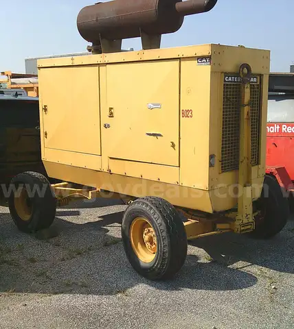 CATERPILLAR Generator