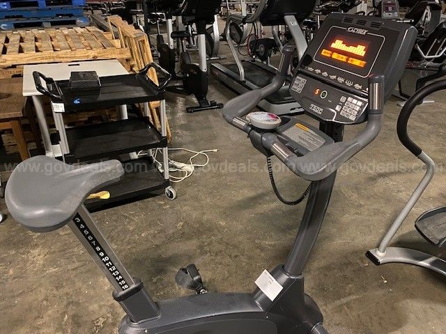 Cybex upright 2025 bike 750c