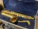 Lot of Saxophone (11)