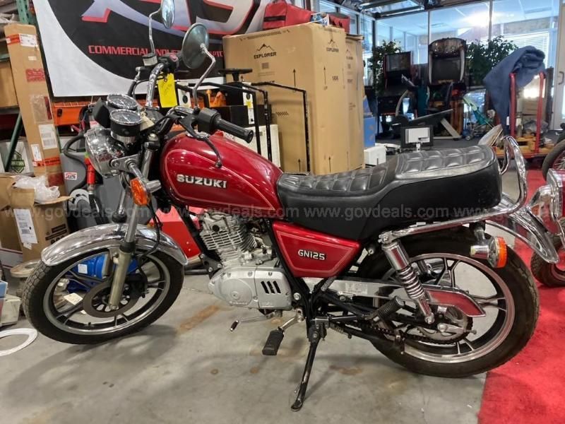 1995 Suzuki GN125 Motorcycle | AllSurplus
