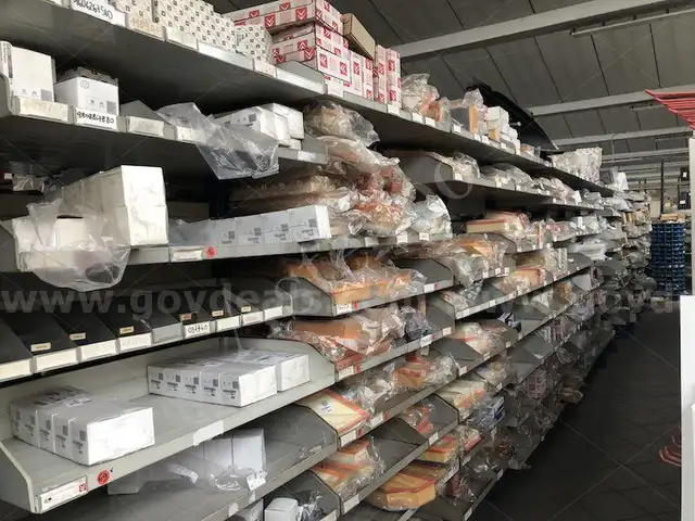 LARGE QUANTITY OF INDUSTRIAL SPARE PARTS - MRO