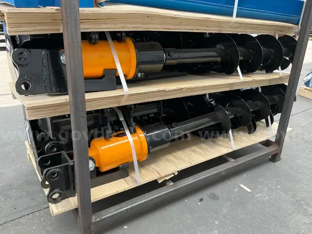 (1) UNUSED 2025 MINI EXCAVATOR ATTACHMENT SET