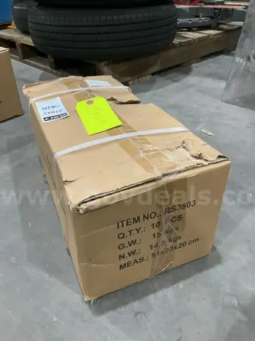 UNUSED ZYM 1.5in X 27FT RATCHET STRAPS, 10PCS IN BOX