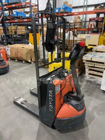 2019 TOYOTA PALLET JACK MODEL 8HBW23, ELECTRIC, 24V