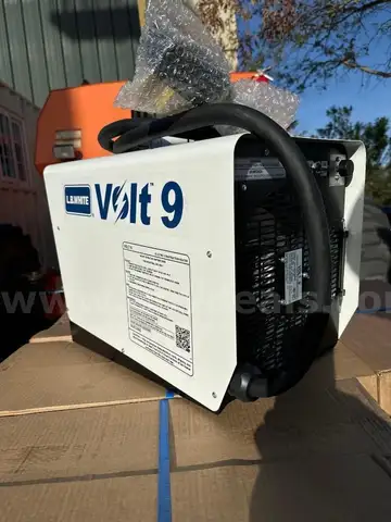 NEW L.B. WHITE VOLT 9 ELECTRIC HEATER. NEW IN BOX