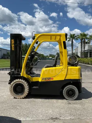 HYSTER H50FT FORKLIFT, LP POWERED
