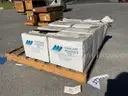 PALLET LOT CASCADE PLASTIC CO. PLASTIC INJECTION MOLDING MODEL 2 DISTRIBUTER 1/2&#x201D;
