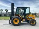 2015 JCB ROUGH TERRAIN FORKLIFT MODEL 930