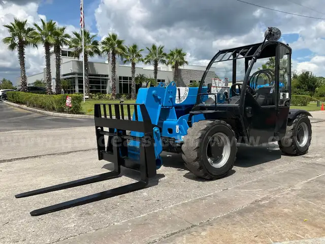 2015 GENIE TELEHANDLER MODEL GTH 5519