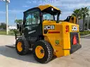 JCB POWER BOOM SKID STEER MODEL 225 T4 W/ FORK ATTACHMENT ATTACHED, LOW HOURS