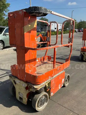 2016 JLG MANLIFT 1230ES